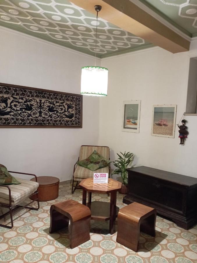Casa San Carlo Affittacamere فولينيو المظهر الخارجي الصورة